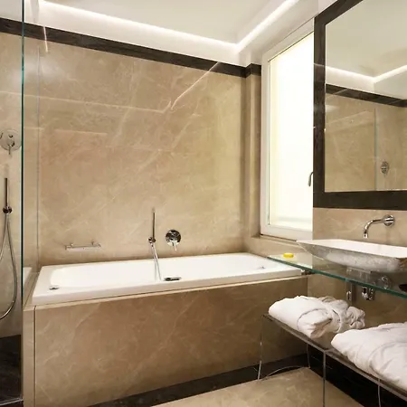 Ponte Vecchio Suites&spa