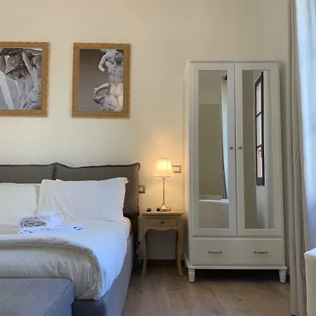 Domus Plaza Guest house
