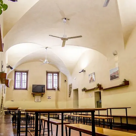 Hostel Santa Monaca *