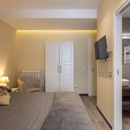 Affittacamere Le Stanze Di Carla! Con Cucina E Bagno Privato Firenze