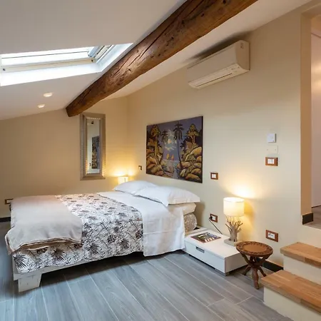 Le Stanze Di Carla! Con Cucina E Bagno Privato Affittacamere Firenze