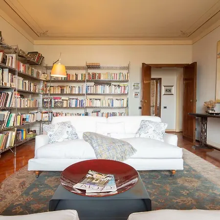 Luxury Panoramic Terrace Apartment