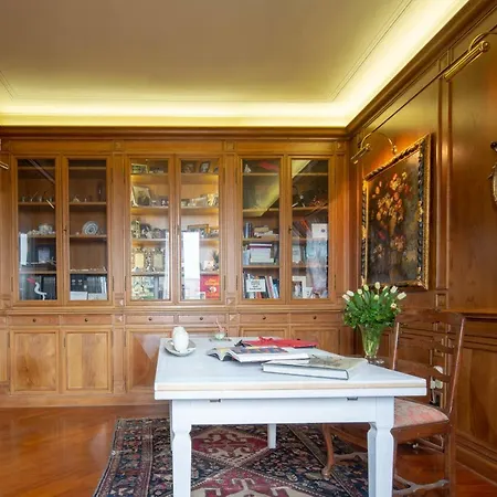 Luxury Panoramic Terrace Apartment Florence