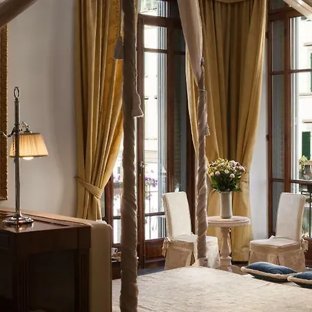 Hotel Executive 4*