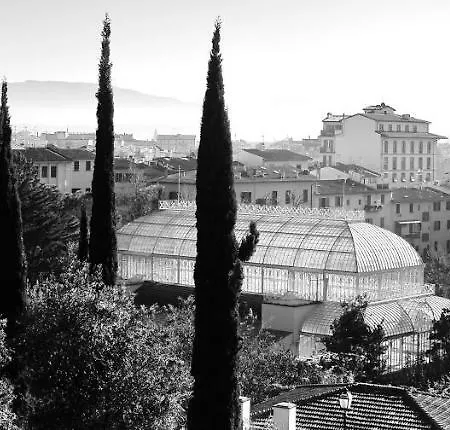 Aparthotel Leopoldo Florencie