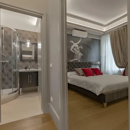- Teatro Luxury Apartment