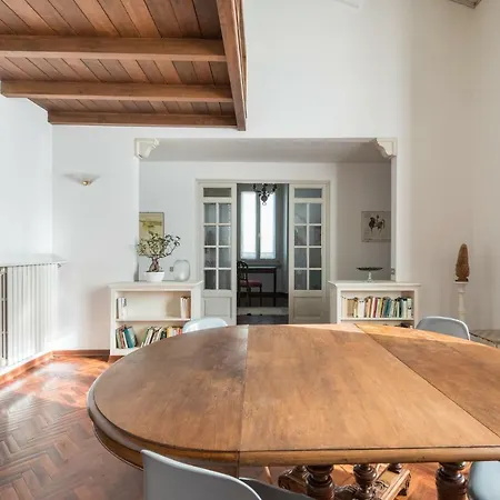 Leopolda Dream Beautiful Sleeps 5! Apartment