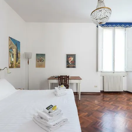 Leopolda Dream Beautiful Sleeps 5! Apartment