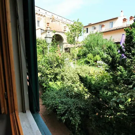 Garden Terrace Oltrarno Apartment Florence