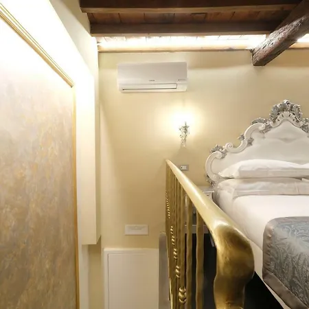 Couette-café Kingsman Florence