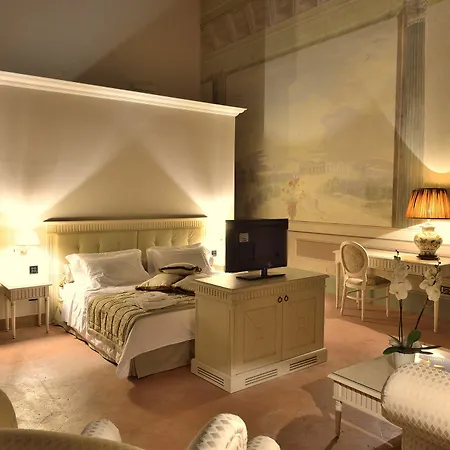 Palazzo Guicciardini Hotel 3*