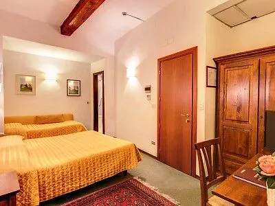 Rex Hotel 3*