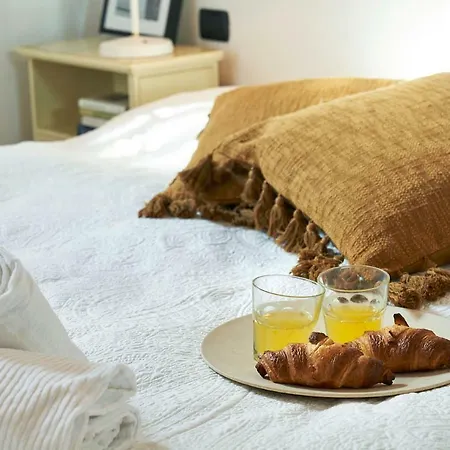 One Of A Kind Near The Duomo W/balcony Palace Apartment *