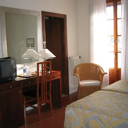 Palazzo Ricasoli 4* Florence