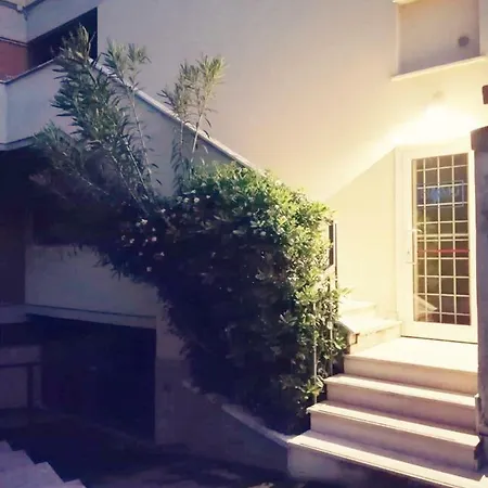 Lina Dream House * Florence
