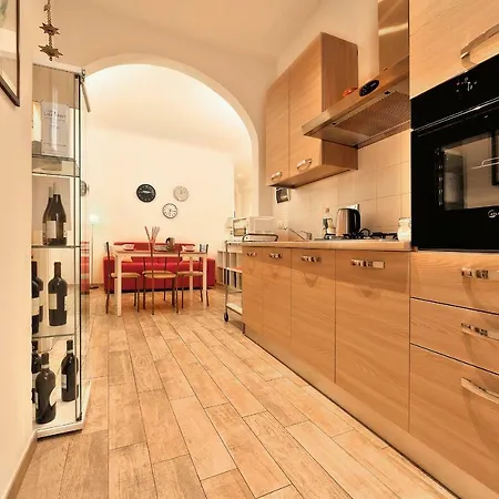 Wine Colorino Apartment