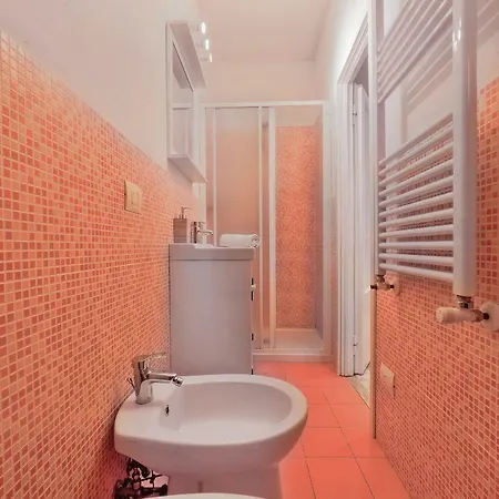 Apartment Wine Colorino