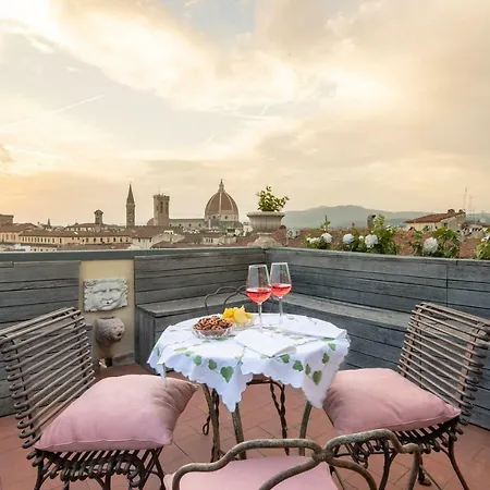 Luxury Panoramic Terrace Apartment Florence