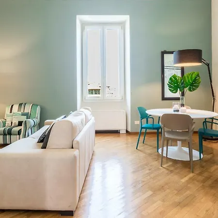 Family Rinascimento Palace Apartment *