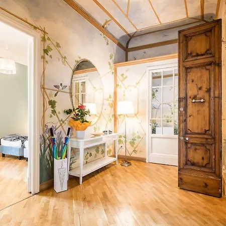 Family Rinascimento Palace Apartment Florence