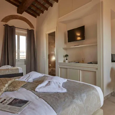 Cavour 34 By 360rentals *