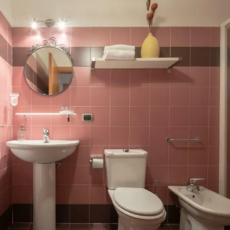 Leopolda Apartment Florence