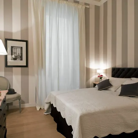 Palazzo Branchi 3*
