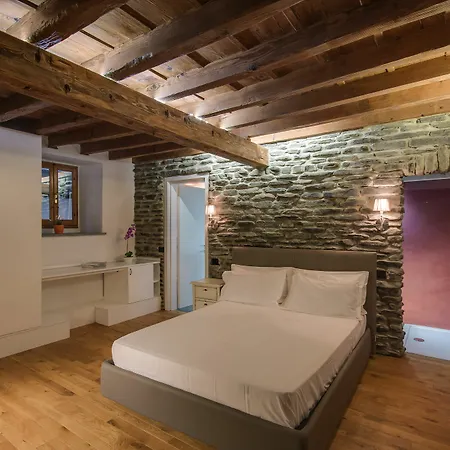 Residenza D'epoca Borgo Albizi Affittacamere 3*