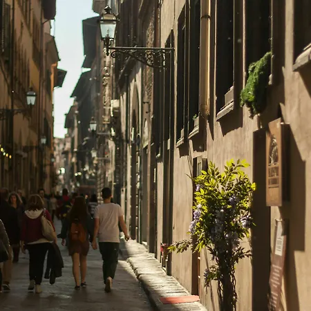 Residenza D'epoca Borgo Albizi Affittacamere