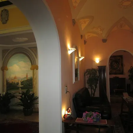 Hotel City Hotel 3*