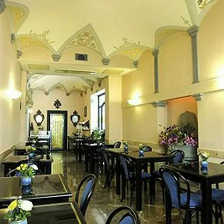 Hotel City Hotel