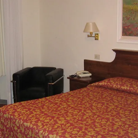 Hotel City Hotel