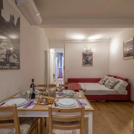 Apartment La Dimora Di San Lorenzo Florence