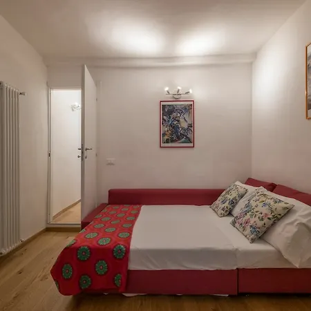 Apartment La Dimora Di San Lorenzo Florence