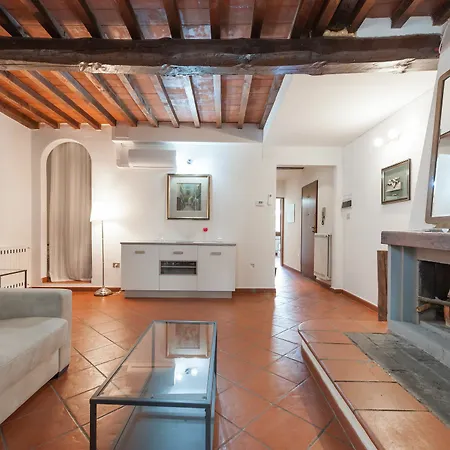 In Apartment Florence