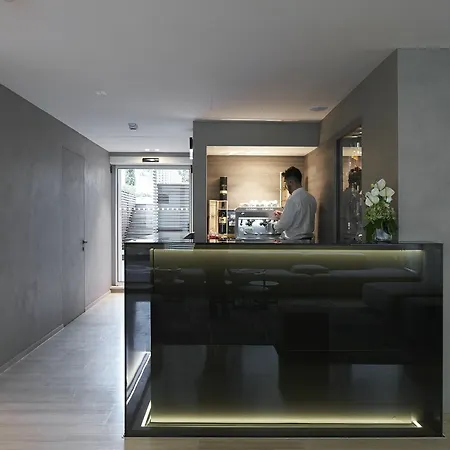 Hotel Glance In