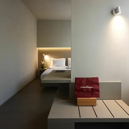 Glance In Hotel Florença