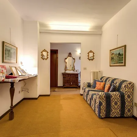 Guest house Residenza Giulia 3*