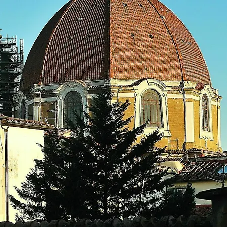 Alba Guest house 3*