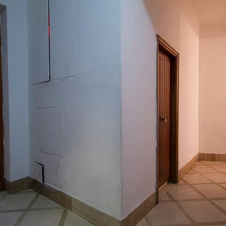 Barbadori Apartment