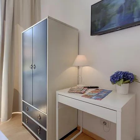 Residenza Castellani Apartment