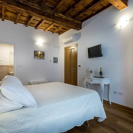 La Stella D'oro Bed & Breakfast 3*