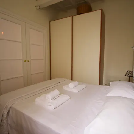 Palazzuolo Apartment Florence