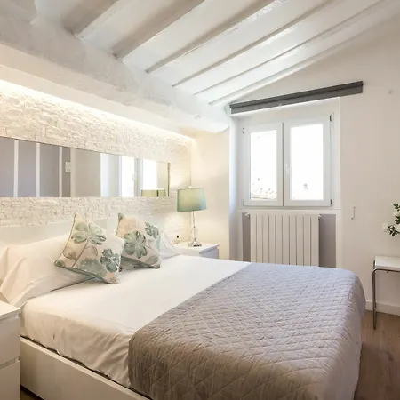 Apartment Lovethestylish Oldbridge - Lovetheapartments Florence