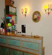 Hotel Piccolo Con Access Ztl !!! Nel Centro Storico Di !!!