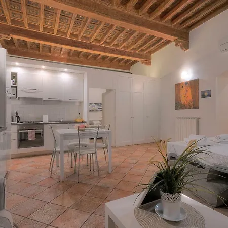 Wine Moscato Apartment *