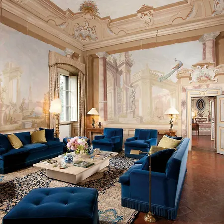 Gallery Art - Lungarno Collection Hotel 4*
