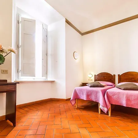 Costantini Hotel 2*
