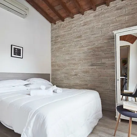 Great Apts Few Steps To The Duomo Apartment Florence