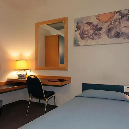 Hotel Mirage